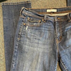 Levi's 505 Women's 12 L Inseam 31 1/2” Straight Leg Jeans Distressed & Stitching